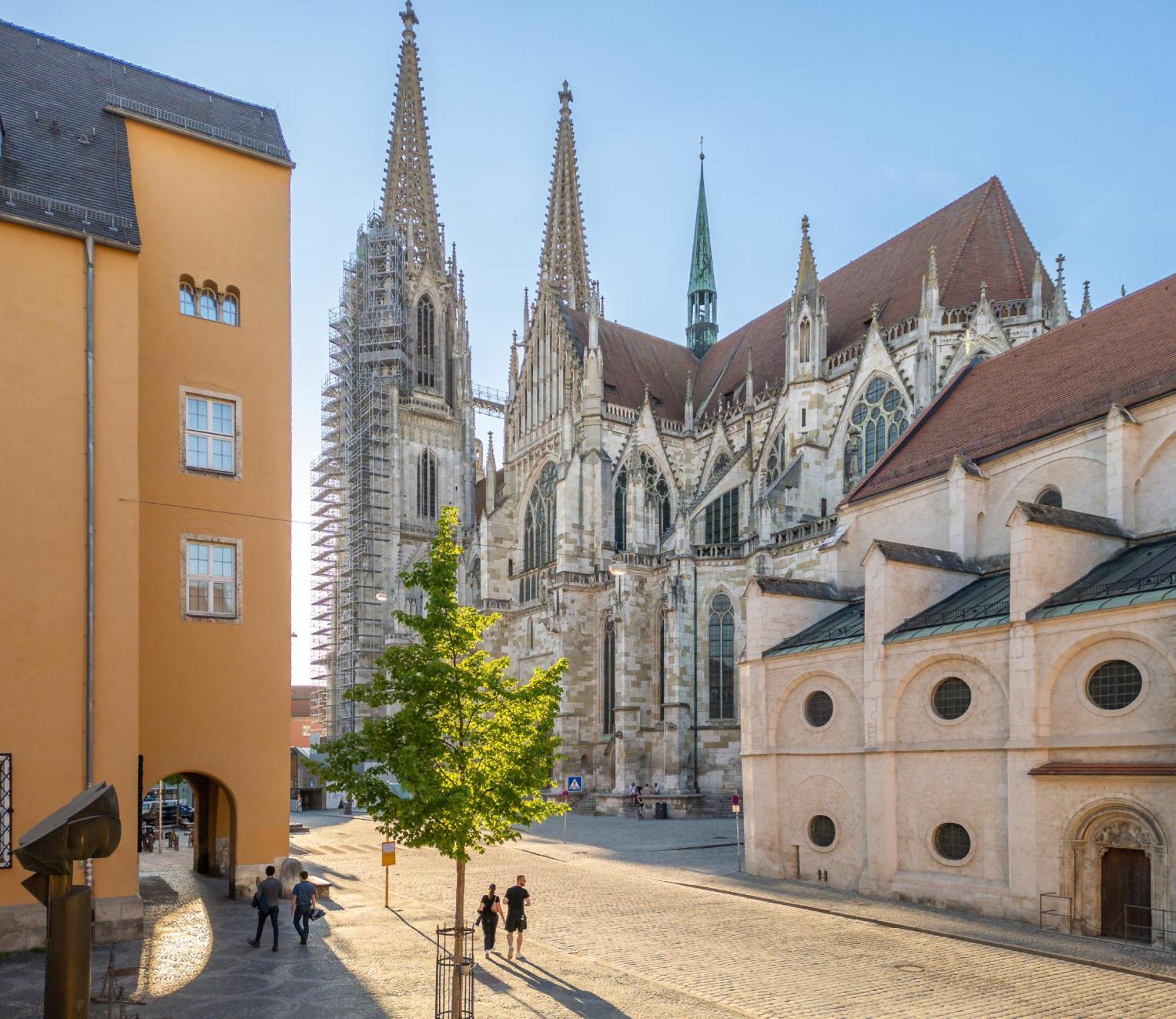 Herzogshof - Boutique-Hotel Am Dom Regensburg Exterior photo